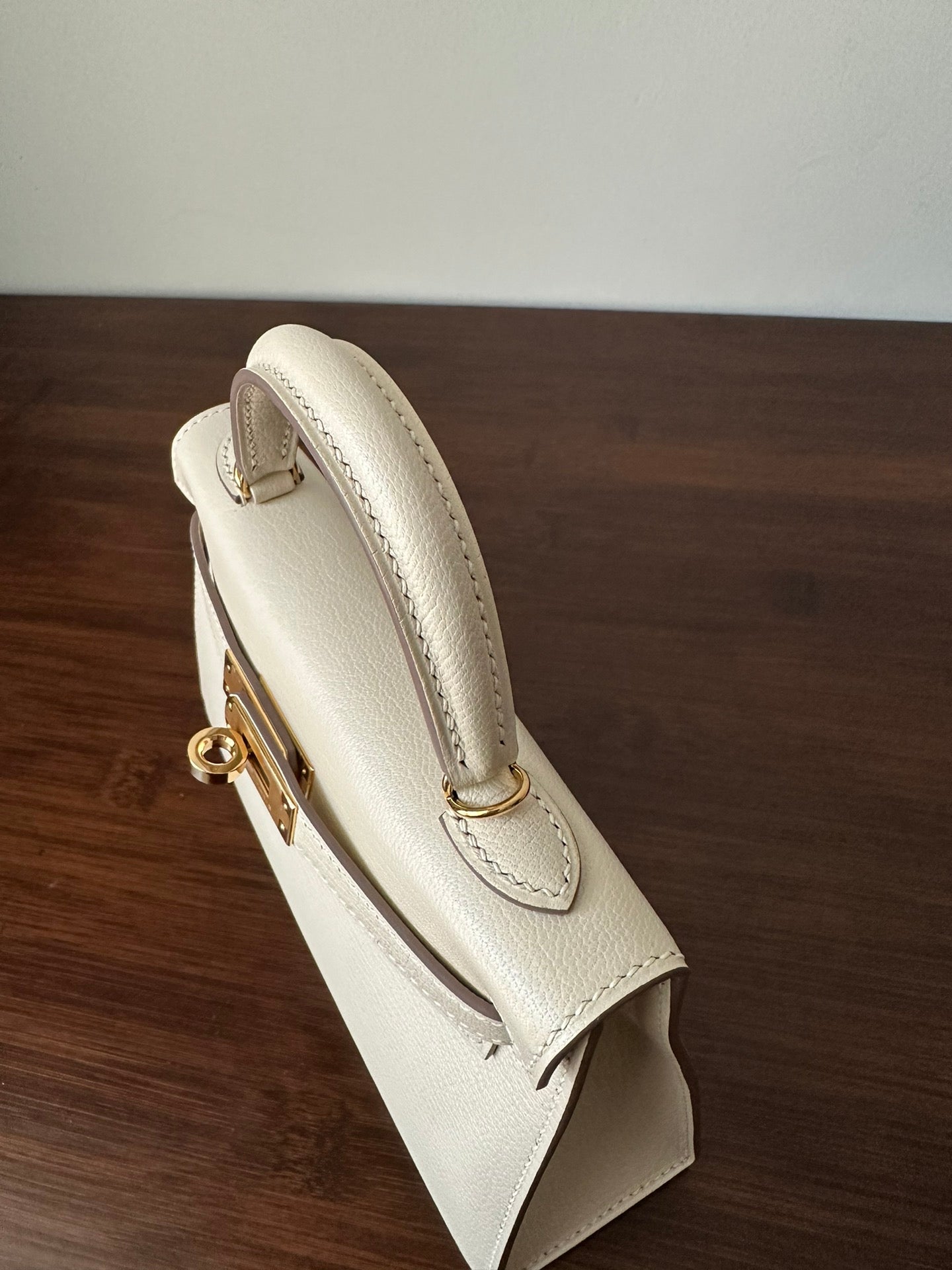 HERMES KELLY MINI 20 WHITE CHEVRE GOLD HARDWARE