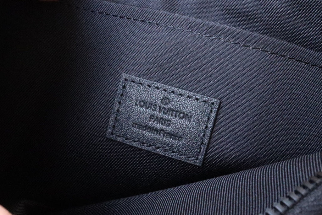 LOUIS VUITTON POCHETTE TO GO 30 DAMIER CANVAS