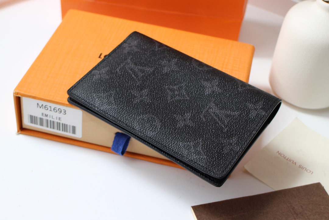 LOUIS VUITTON LV 25S PASSPORT HOLDER 14 IN MONOGRAM ECLIPSE COATED CALFSKIN