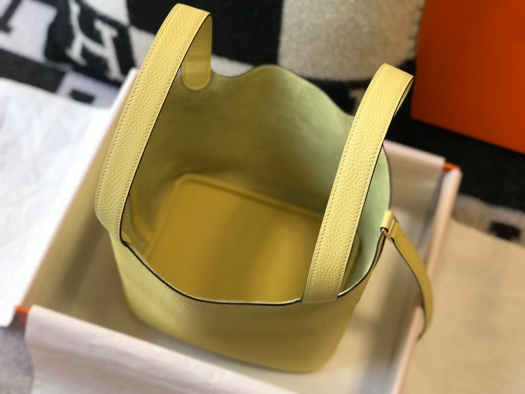 HERMES picotin lock 22 lime togo ghw