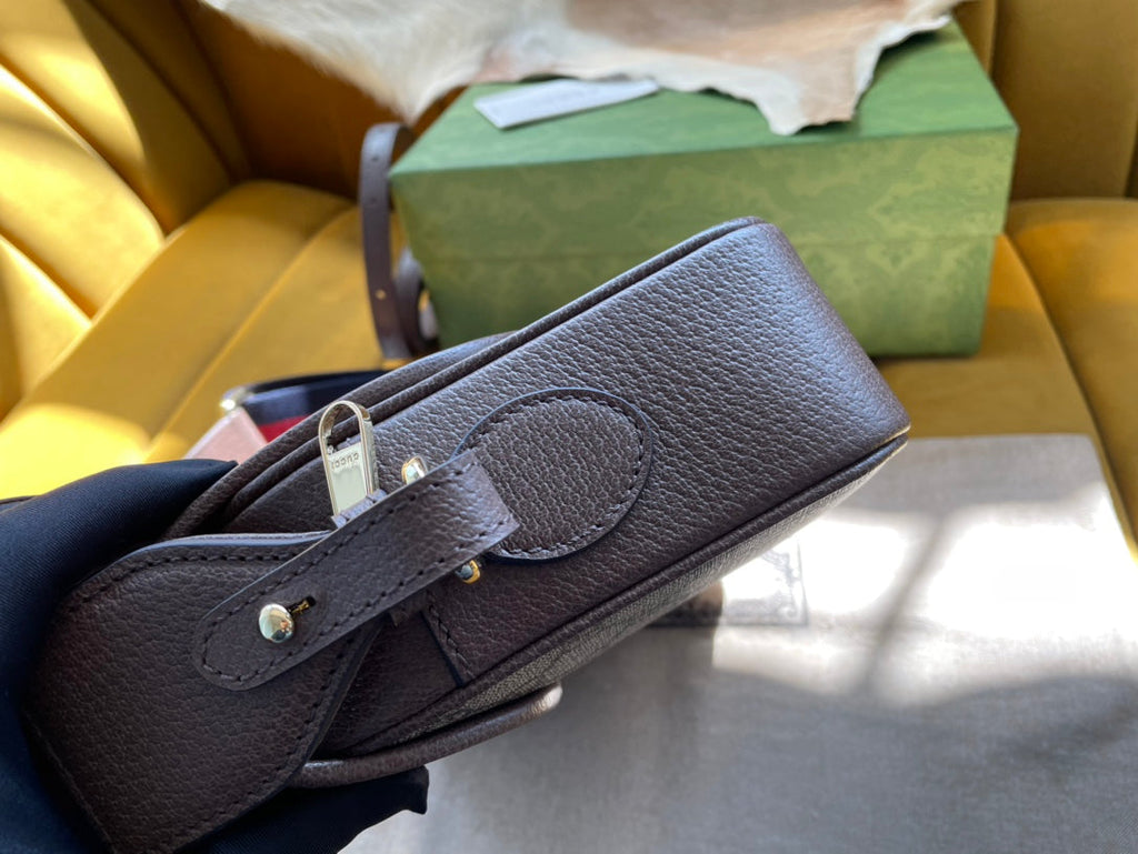 GUCCI OPHIDIA SMALL 23 BAG IN BEIGE AND EBONY SUPREME CANVAS
