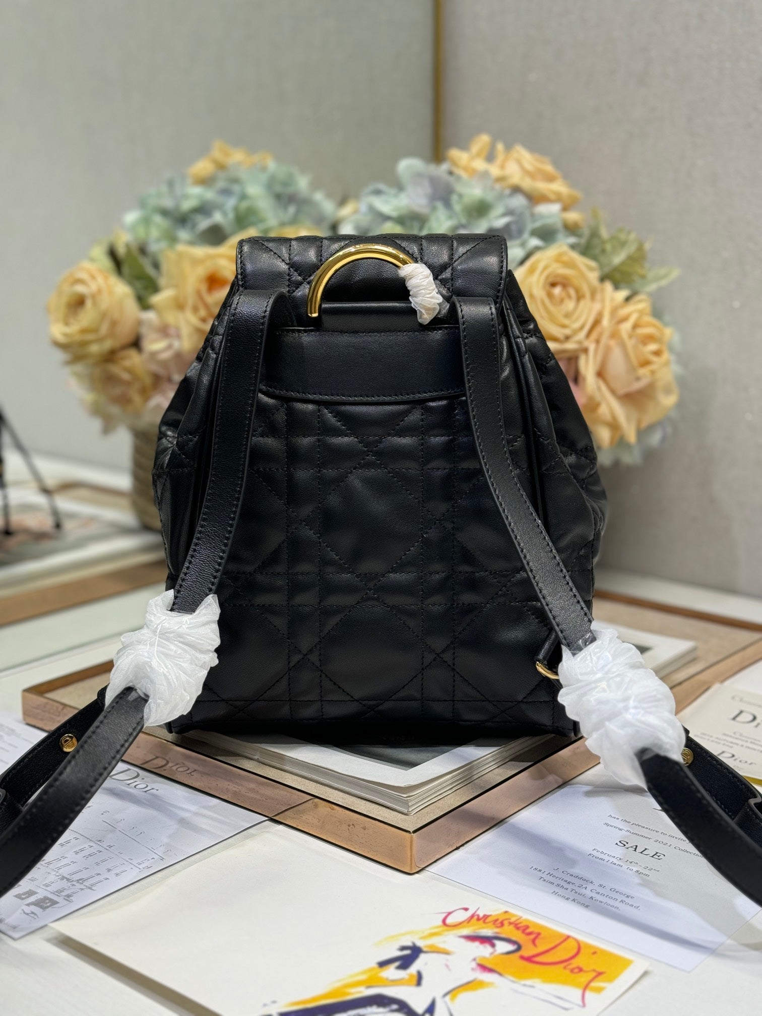 DIOR MEDIUM CARO BACKPACK 27 IN BLACK MACROCANNAGE LAMBSKIN
