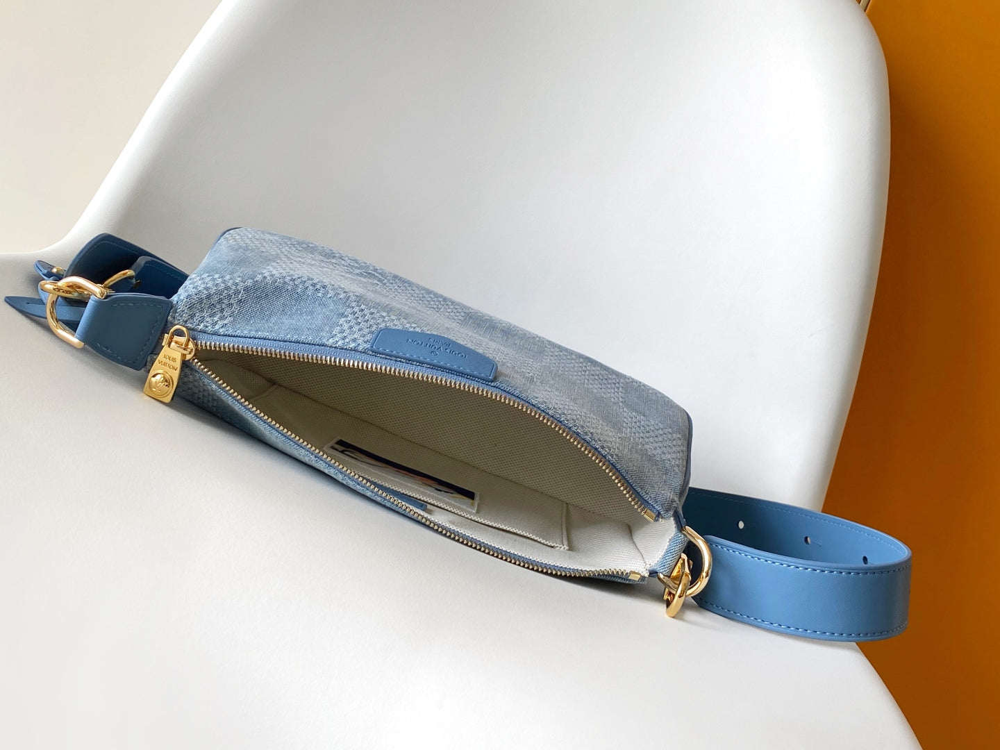 LOUIS VUITTON LV 25S POCHETTE ACCESSORIES XL 28 IN BLUE CANVAS DAMIER DENIM