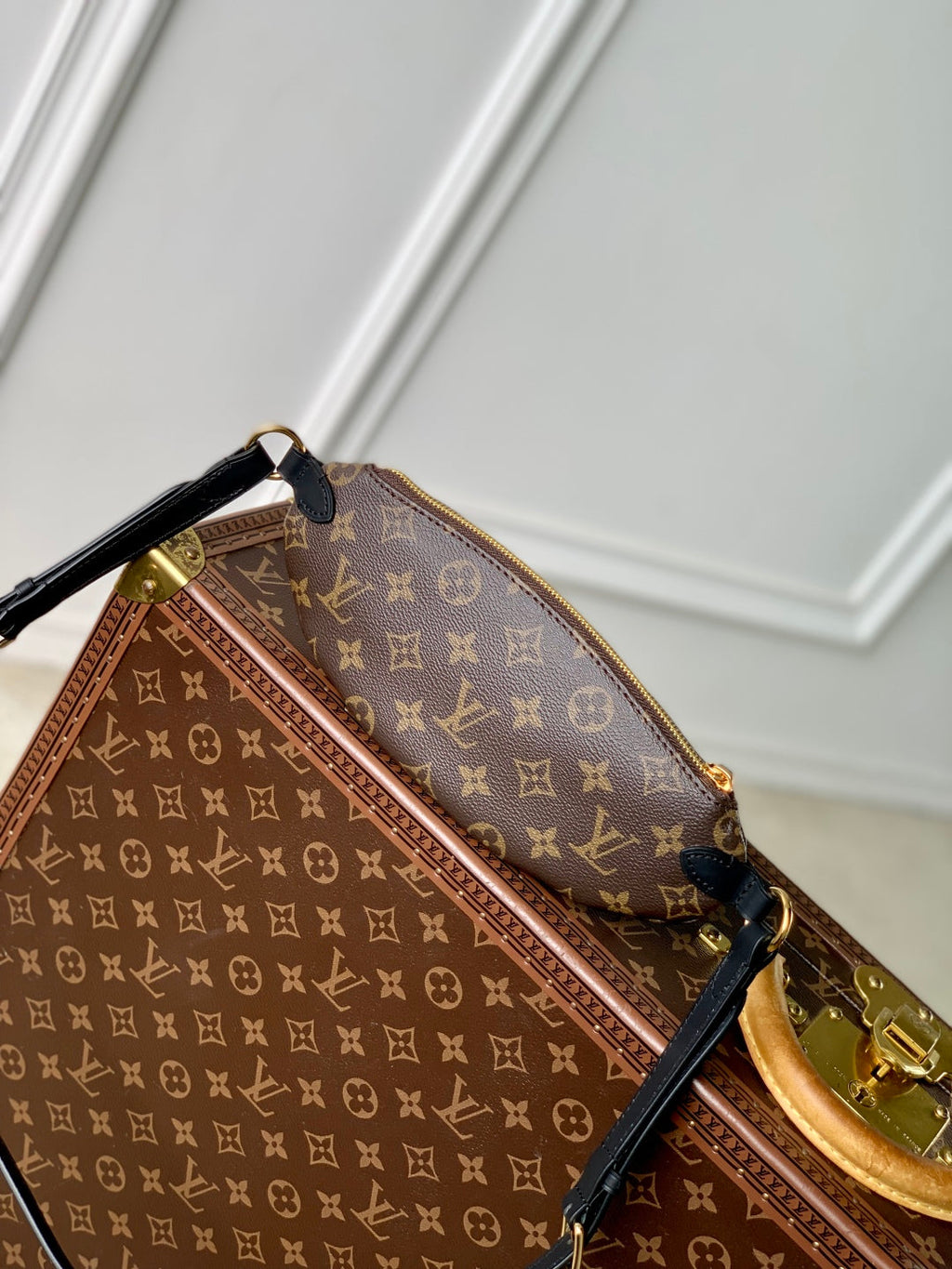 LOUIS VUITTON KEEPIT BUMBAG 29 IN BROWN DAMIER AZUR COATED MONOGRAM CANVAS