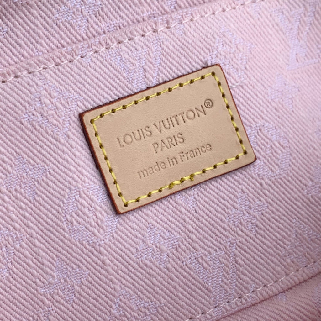 LOUIS VUITTON COSMETIC POUCH 19 IN PINK MONOGRAM DENIM GOLD HARDWARE