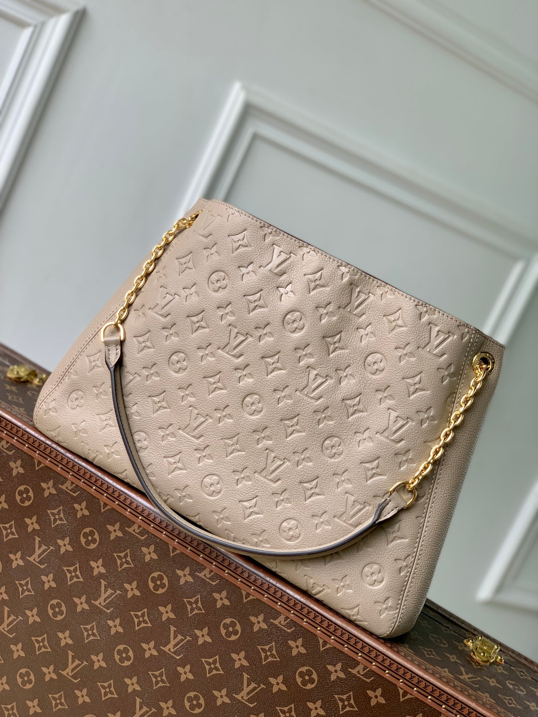 LOUIS VUITTON ANYTIME MM 42 IN TOURTERELLE GRAY MONOGRAM EMPREINTE CALFSKIN GOLD HARDWARE
