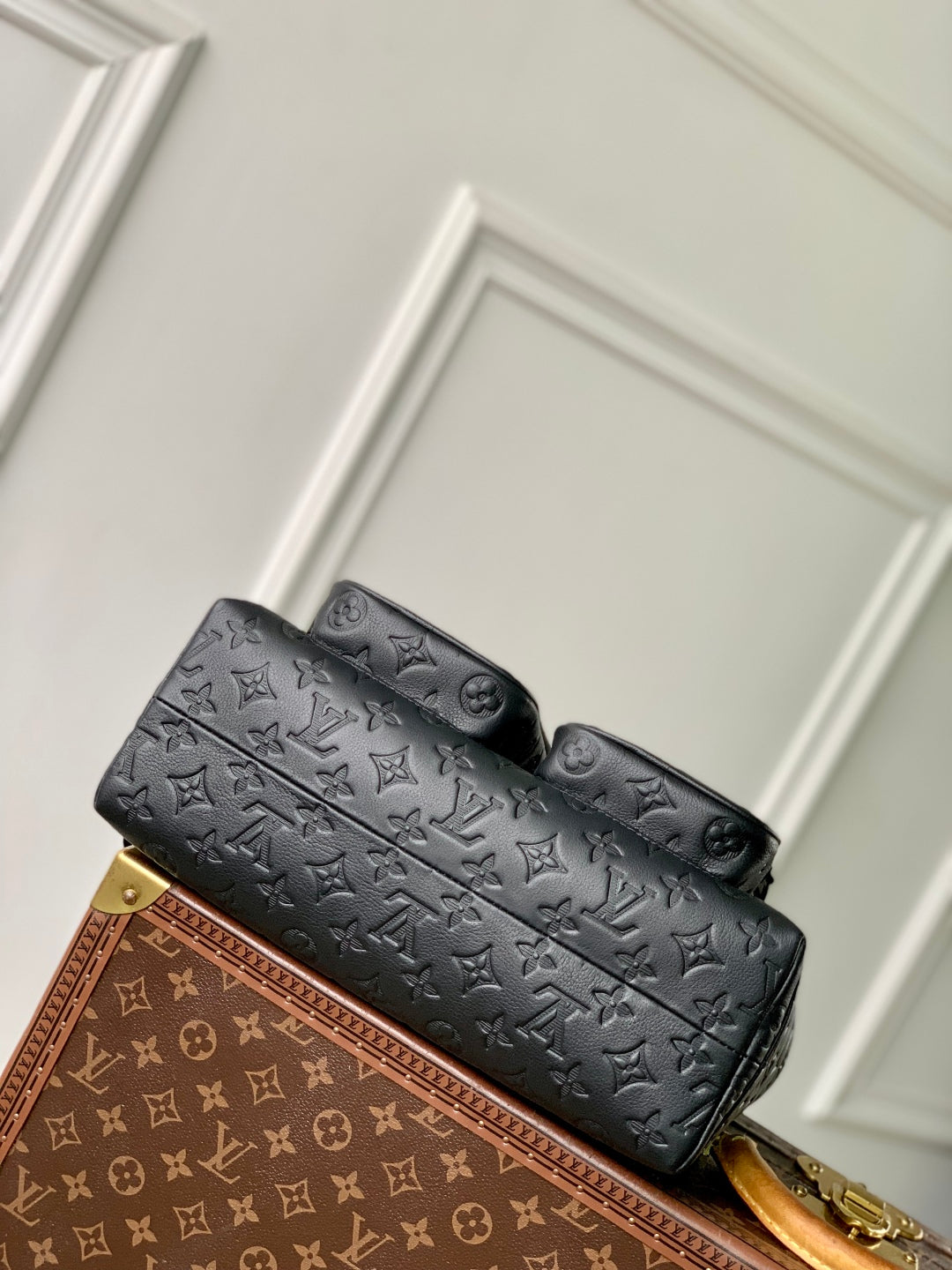 LOUIS VUITTON HOBO CARGO 35 IN BLACK MONOGRAM SHADOW CALFSKIN
