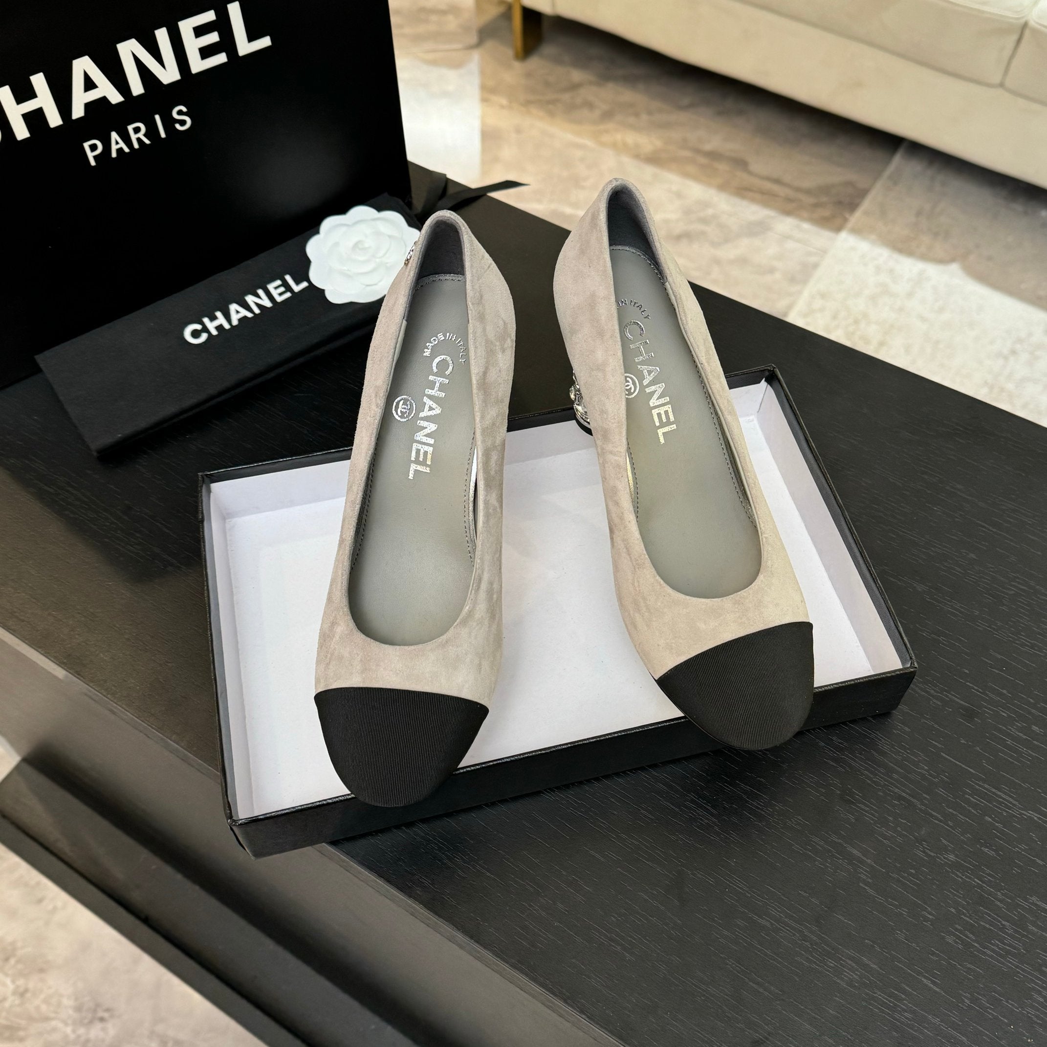 CHANEL HIGH HEEL 85 MM SANDALS IN PALE GRAY SUEDE AND BLACK FABRIC