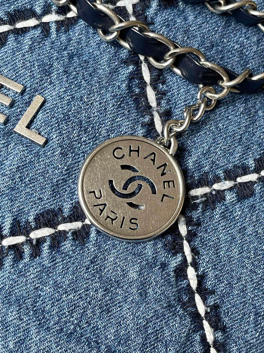 CHANEL MEDIUM 37 CROSSBODY BAG IN BLUE DENIM WITH CHAIN