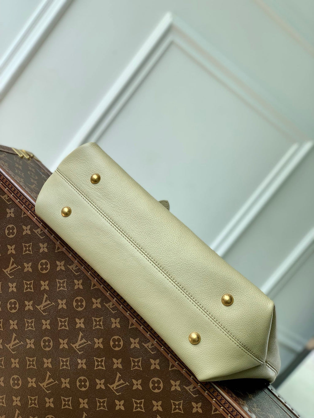 LOUIS VUITTON LOW KEY CABAS MM BAG 47 IN BASIL GREEN GRAINED CALFSKIN