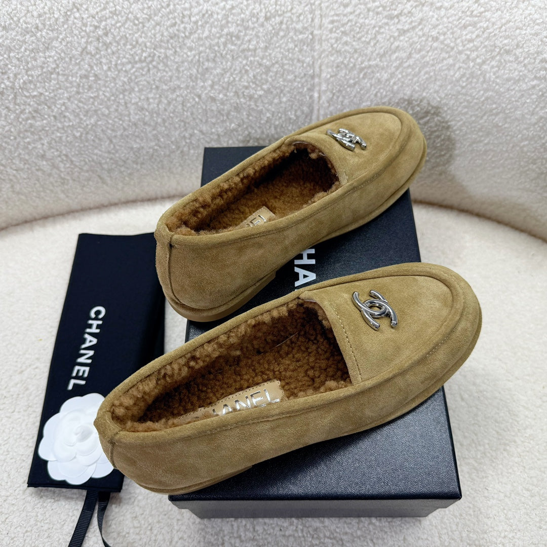 CHANEL LOAFER IN PEANUT BROWN SUEDE AND WOOL LINING