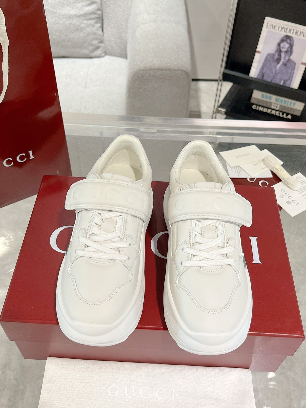 GUCCI WAVE SNEAKER IN RICE WHITE CALFSKIN