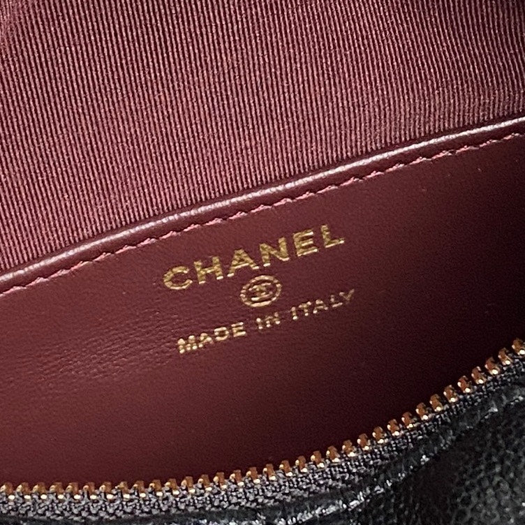 CHANEL HOBO BAG 21 IN BLACK GRAINED CALFSKIN GOLD HARDWARE