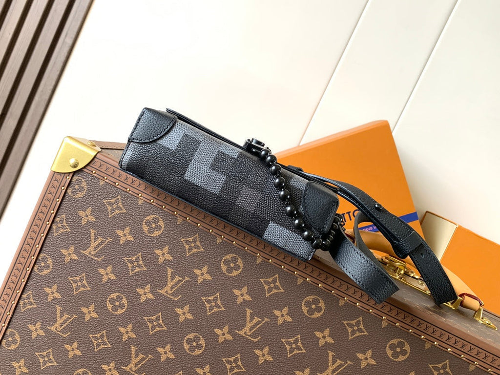 LOUIS VUITTON LV 25S STEAMER BAG 18 IN DAMOFLAGE BLACK CANVAS