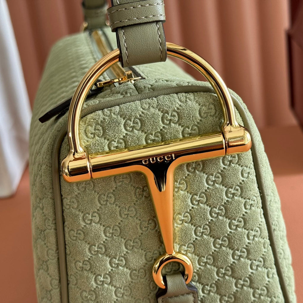 GUCCI 26S SHOULDER BAG 31 IN LIGHT GREEN EMBOSSED SUEDE