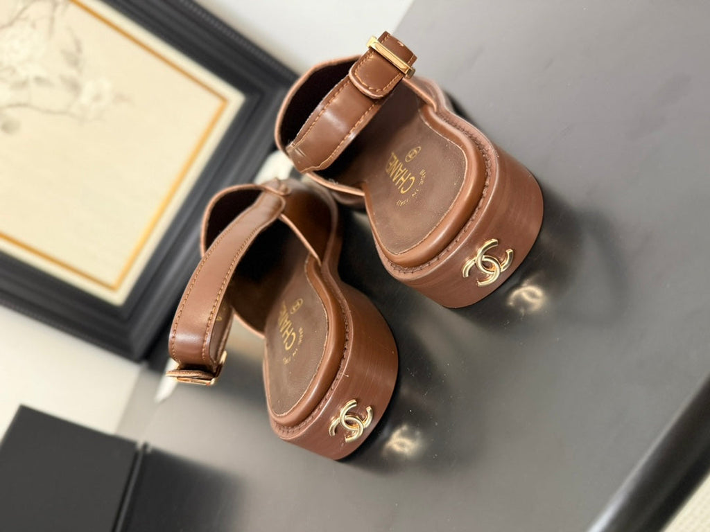 CHANEL 25C Slingback Loafer Brown Patent Leather