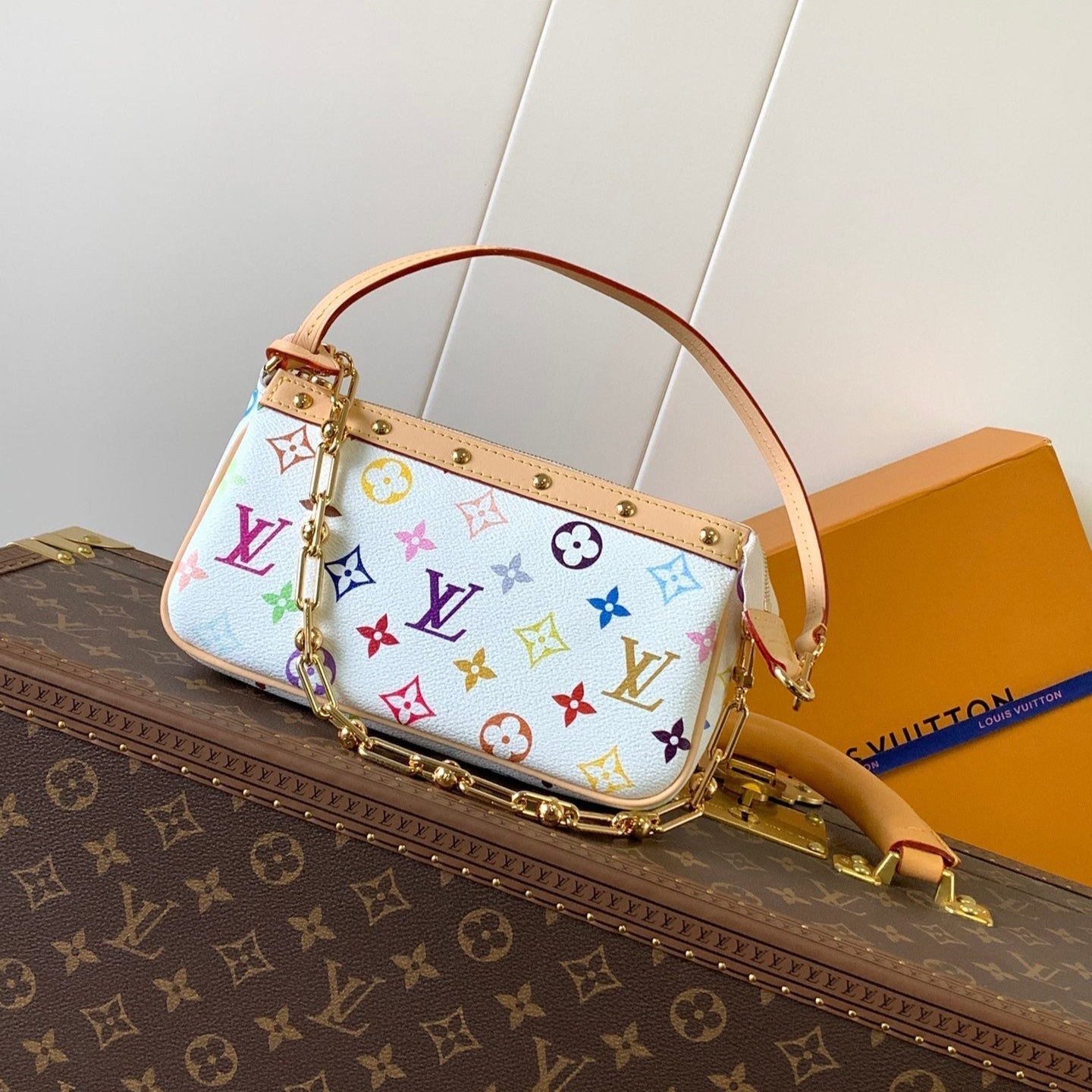LOUIS VUITTON POCHETTE ACCESSOIRES BAG 22 IN MULTICOLOR MONOGRAM CANVAS AND COWHIDE