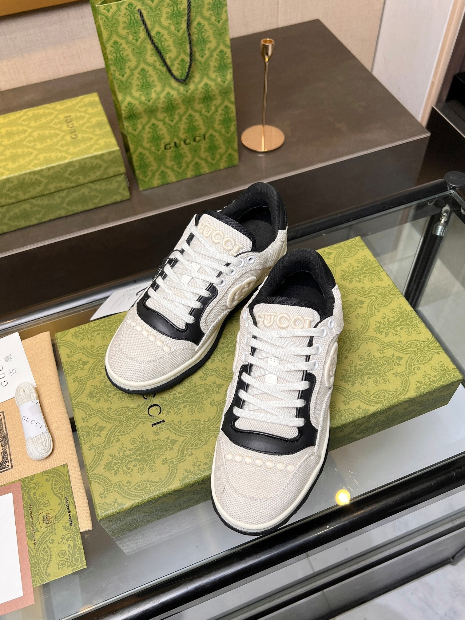 GUCCI MAC80 TRAINER CREAMY WHITE AND BLACK CALFSKIN