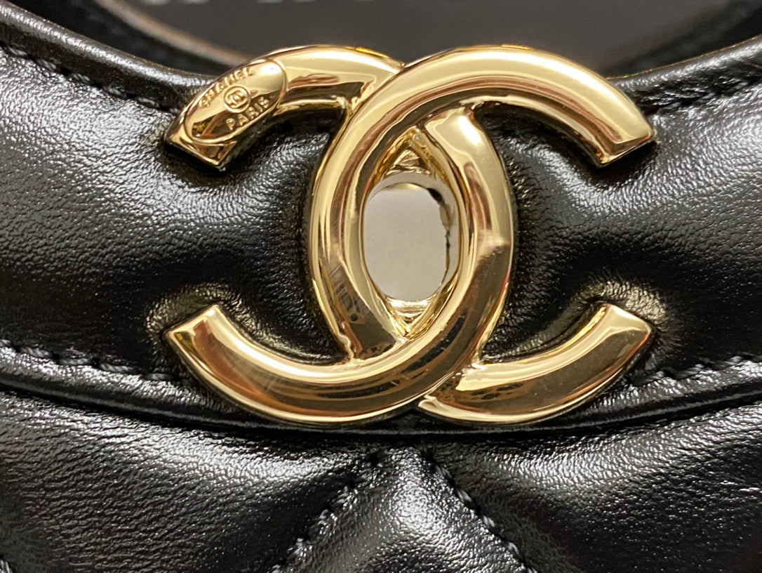 CHANEL 39 LARGE SHOPPING BAG IN BLACK CALFSKIN