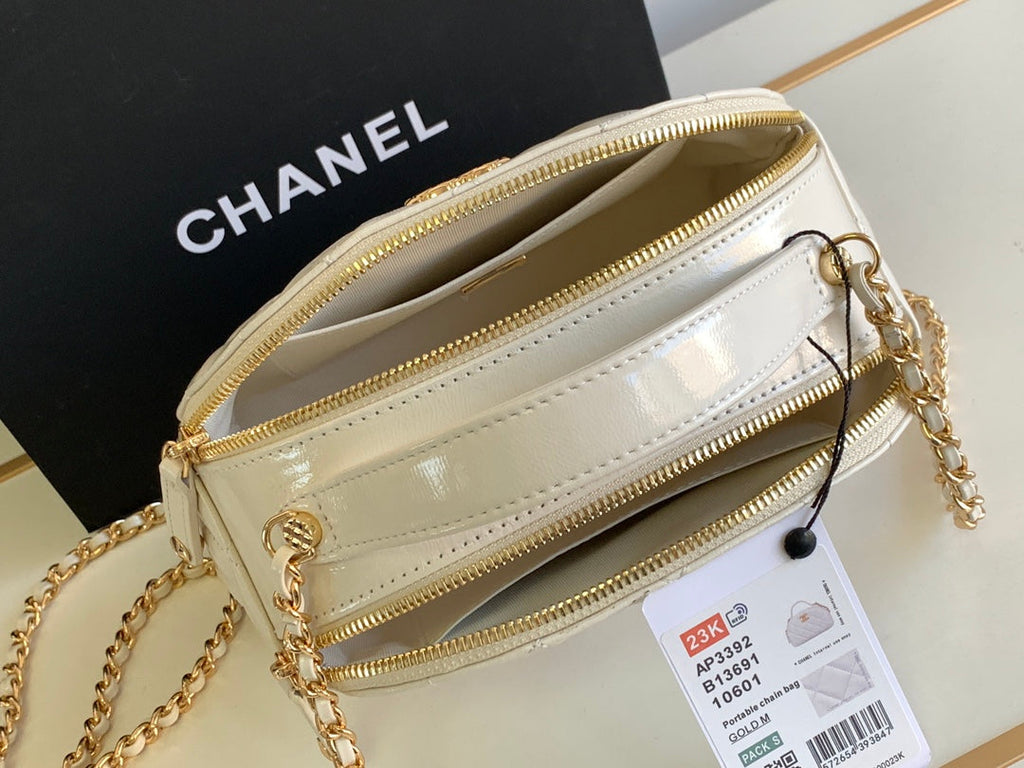 CHANEL CLASSIC MINI 20 CLUTCH WITH STRAP IN GLOSSY WHITE CALFSKIN