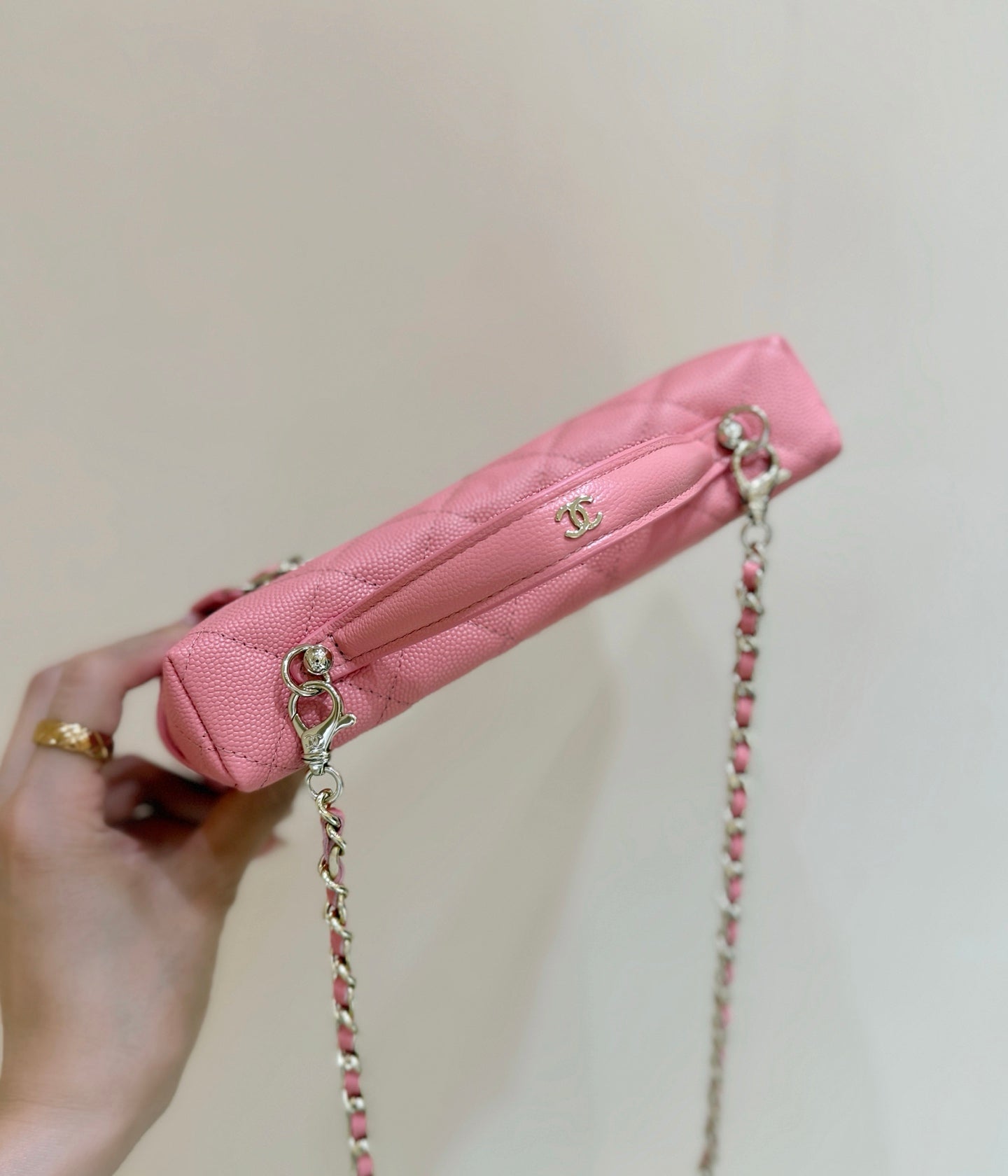 CHANEL VANITY CASE 19 IN CONTESSA PINK CALFSKIN GOLD-TONE METALLIC