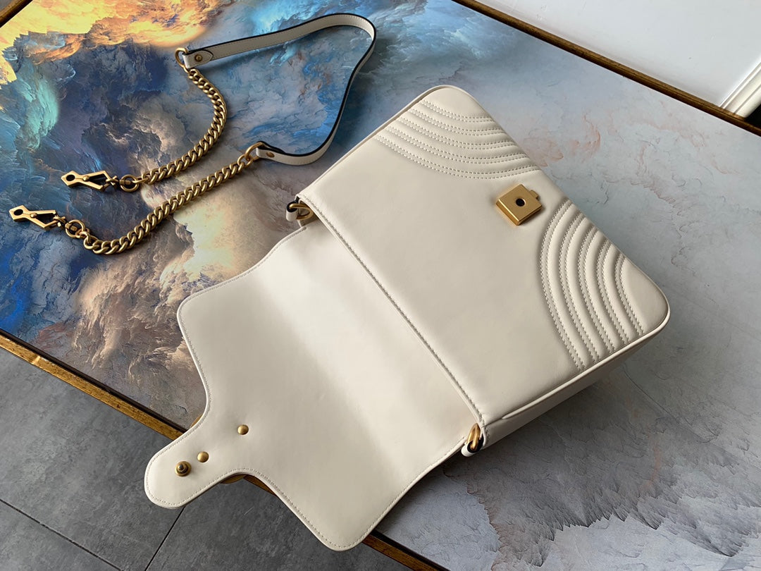 GUCCI Marmont 26.5cm White Calfskin Gold Hardware